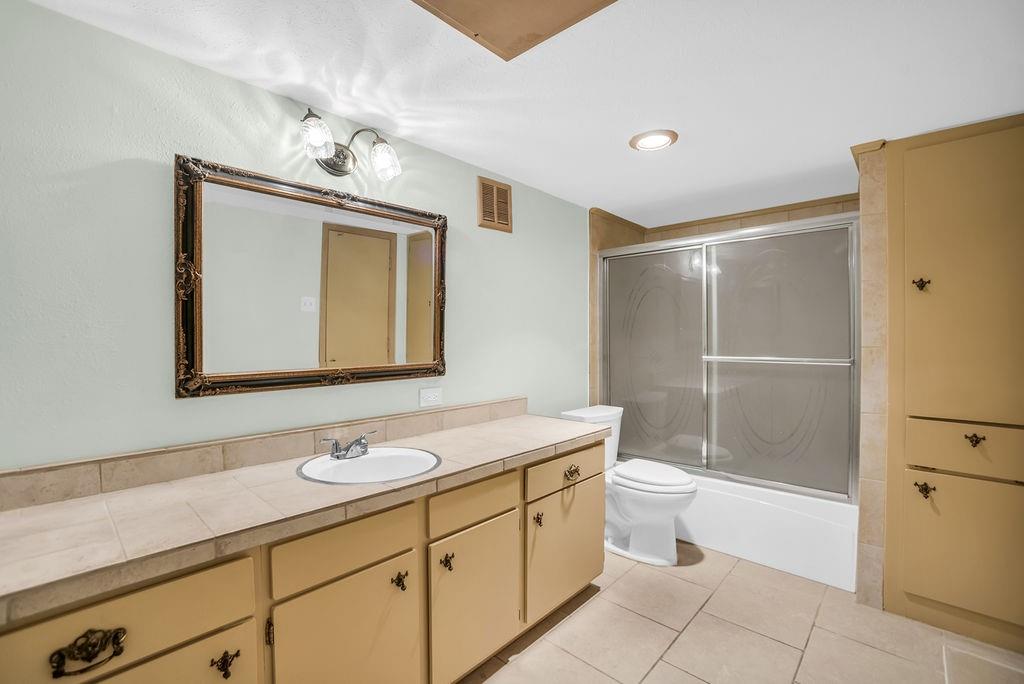 Bowser Ave Condo 4112 - Residential