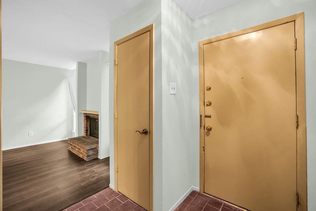 Bowser Ave Condo 4112 - Residential