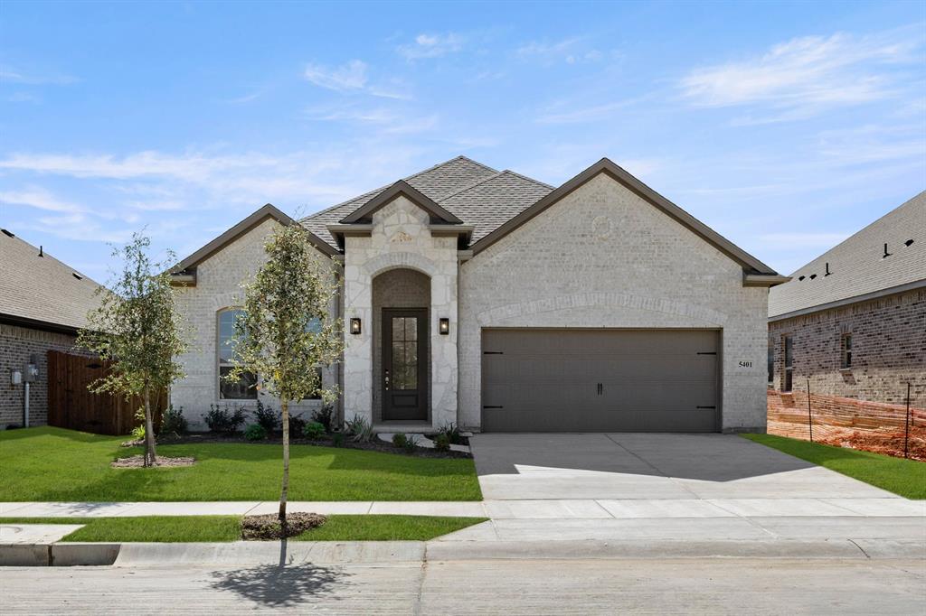 Country Lakes - Residential