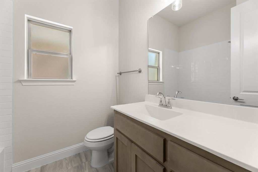 Country Lakes - Residential