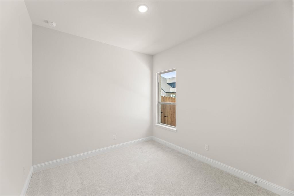 Country Lakes - Residential