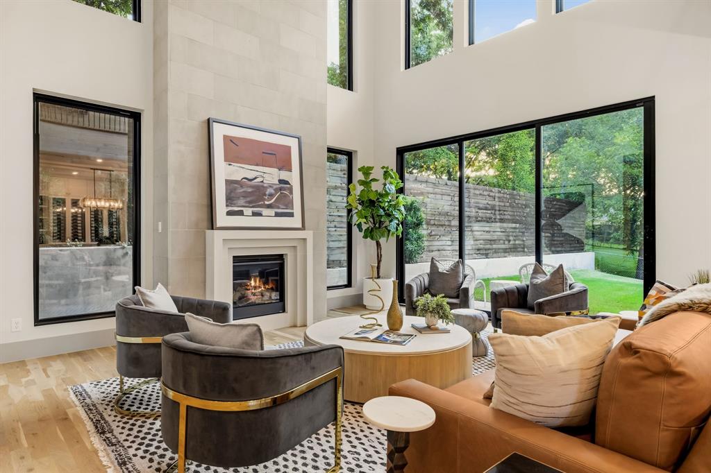 6984 Santa Barbara Drive