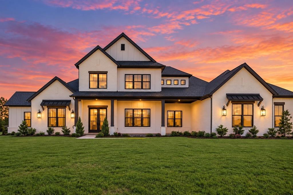 Photo of 940 Healey Drive, Fairview, TX 75069 (MLS # 21403364)