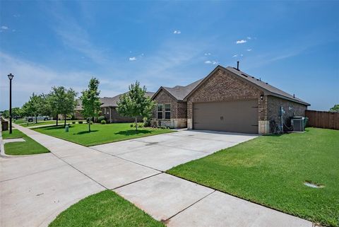 A home in Waxahachie