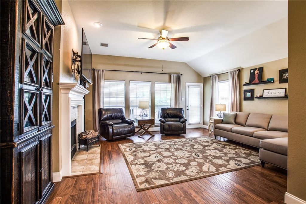 Woodbridge Ph 06 - Residential