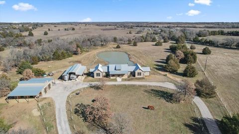 A home in Whitesboro