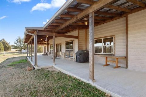 A home in Whitesboro