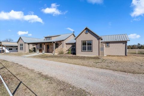 A home in Whitesboro