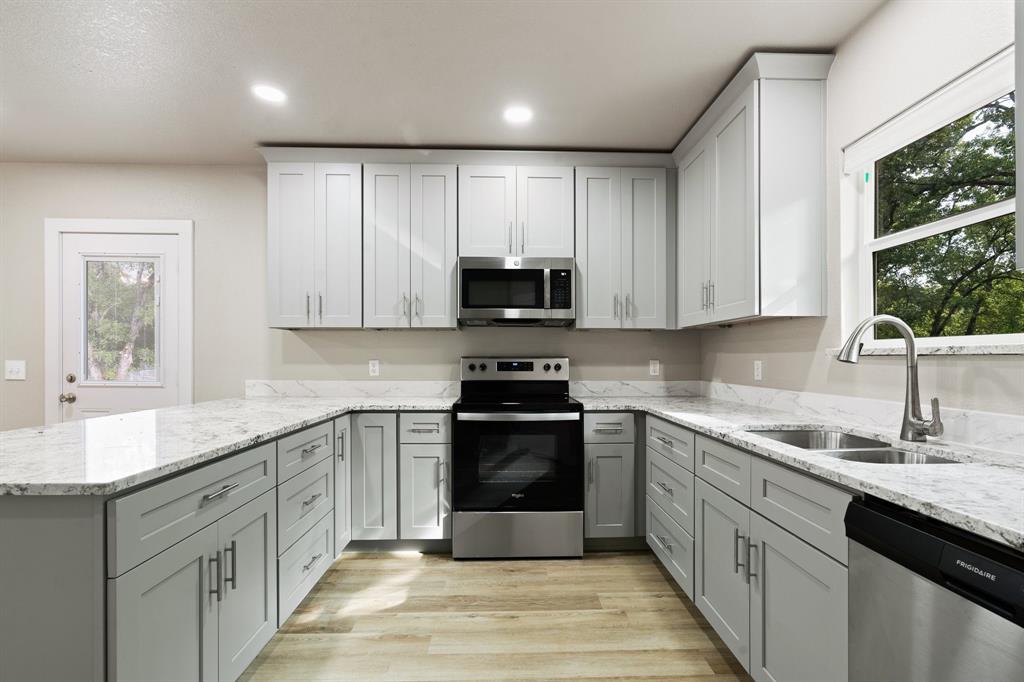 Blue Water Oaks Add - Residential