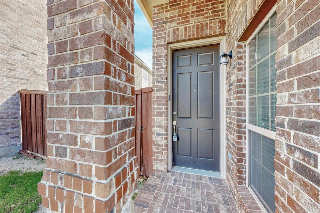 2108 Harris Place