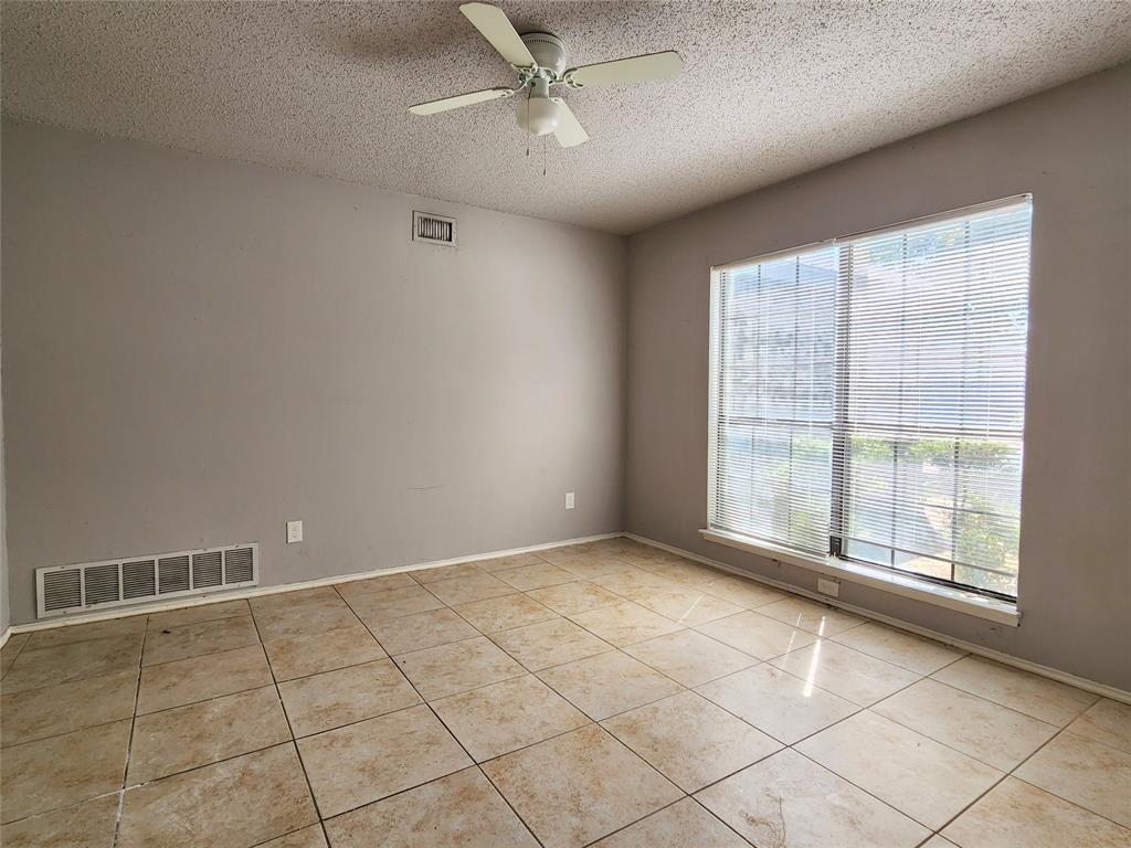 3216 Clovermeadow Drive