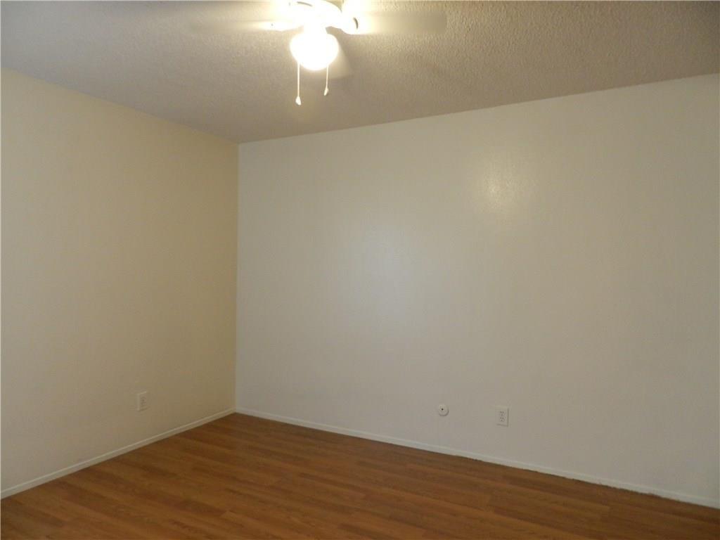 Nob Oak Condo - Residential Lease