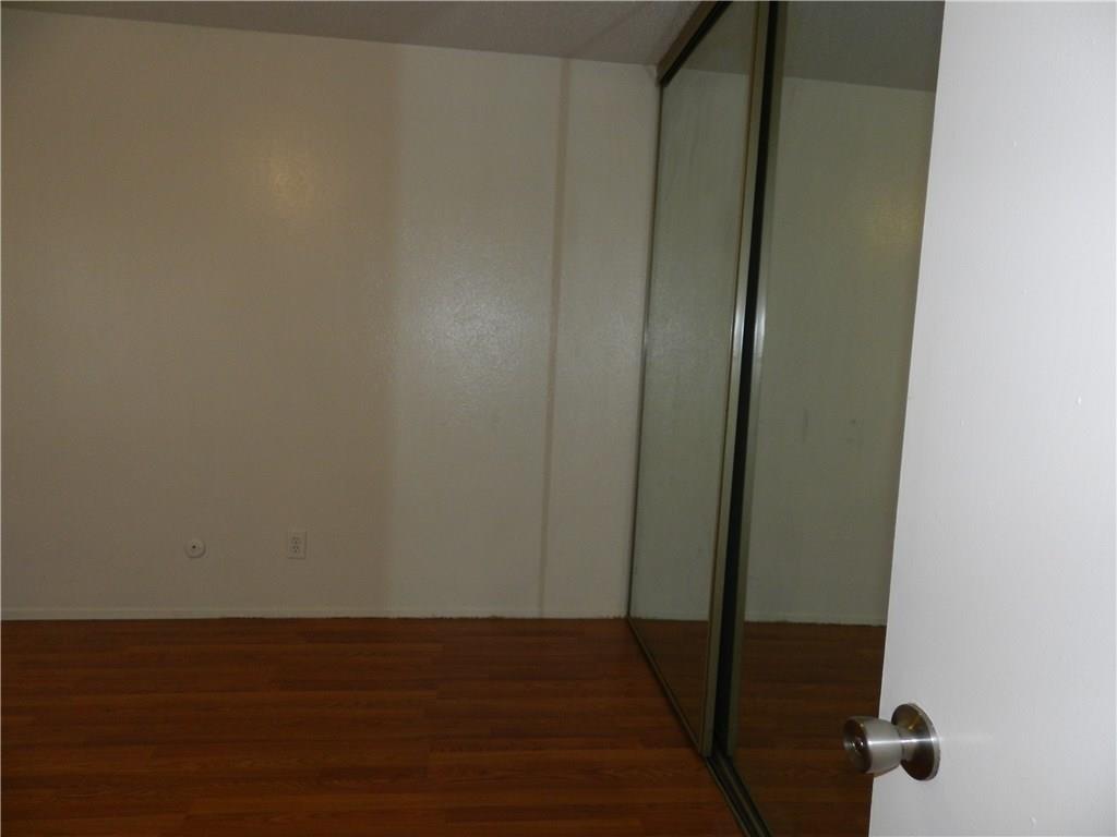 Nob Oak Condo - Residential Lease