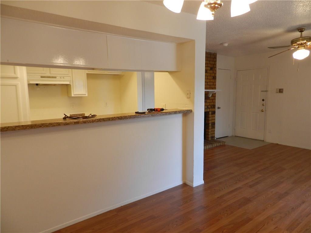 Nob Oak Condo - Residential Lease