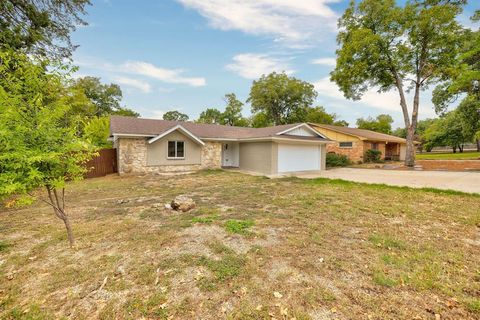 A home in Irving