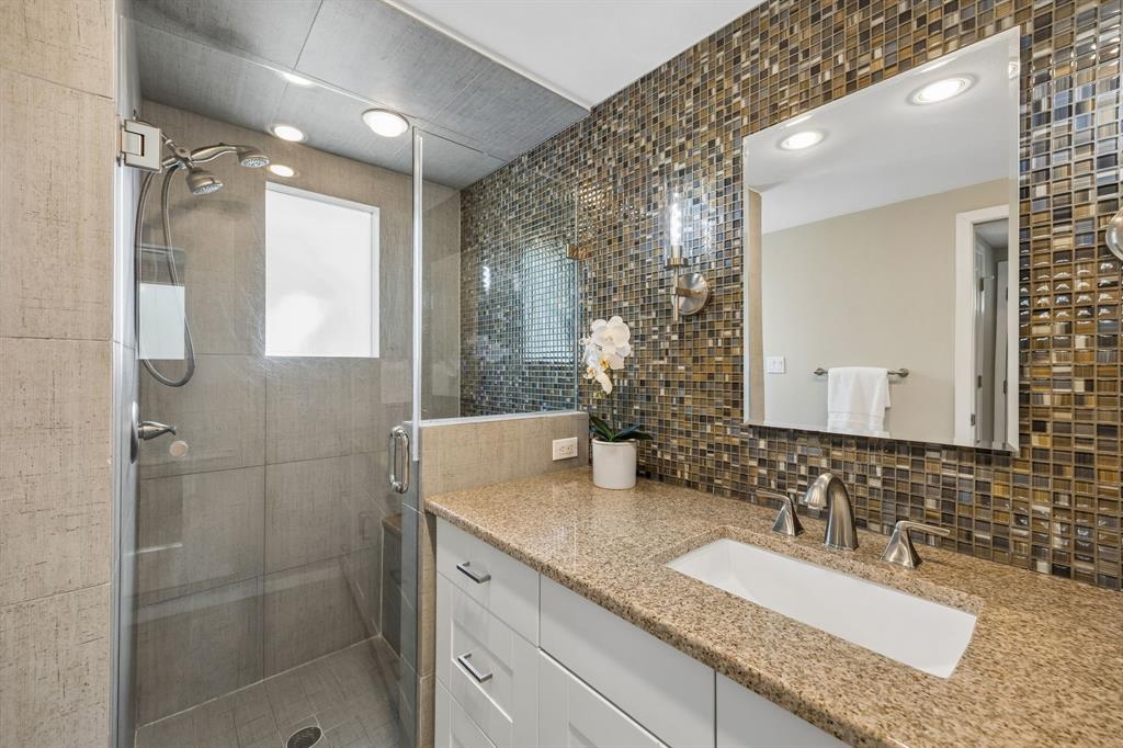 Wilshire Place - Residential