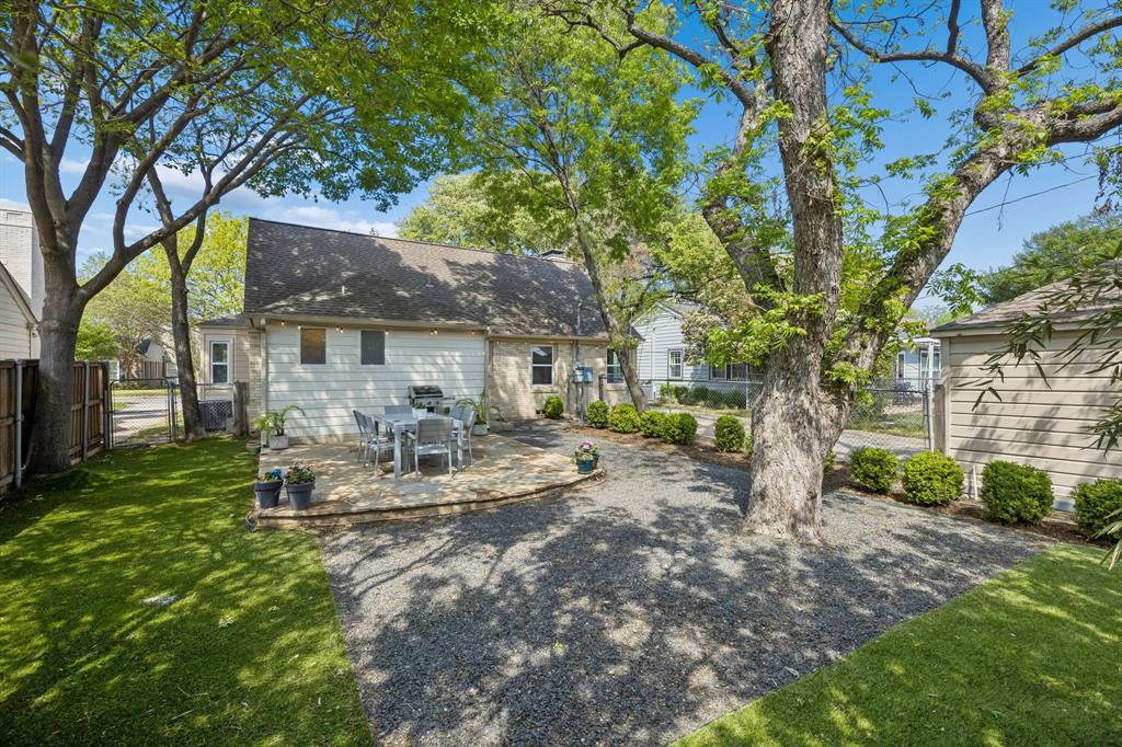 Wilshire Place - Residential