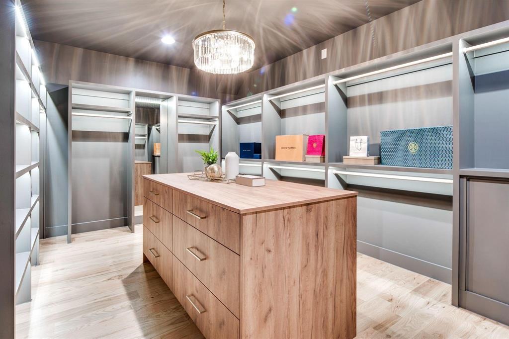 VICKERY PARK - Residential