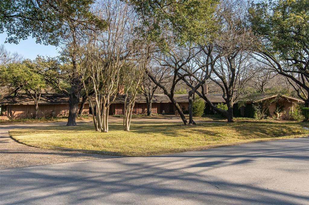 Track 1, Walstrait Woods - Residential