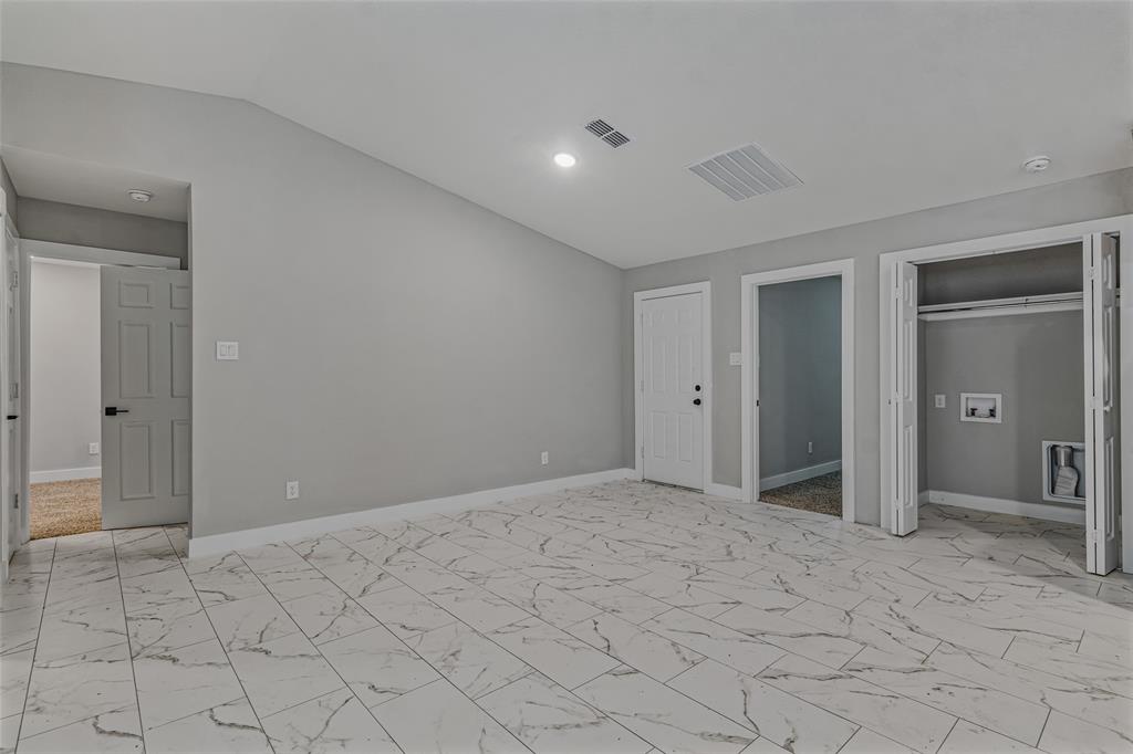 Benj Lind Surv Abs 733 - Residential