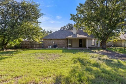 A home in Granbury