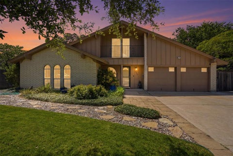 Photo of 6370 Wilton Drive, Fort Worth, TX 76133 (MLS # 21291054)