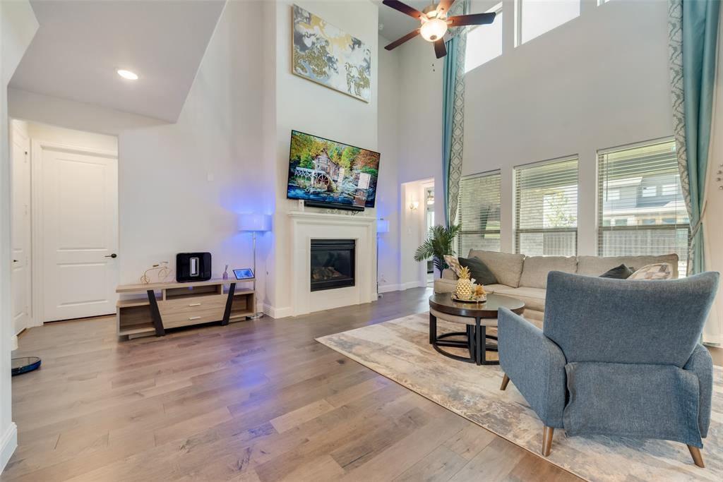 Ridge at Northlake - Residential Lease