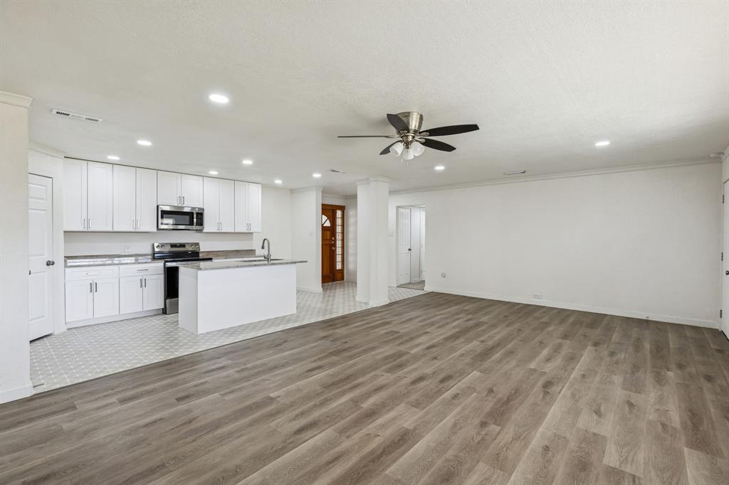 Cedar Crest Village 05 - Residential