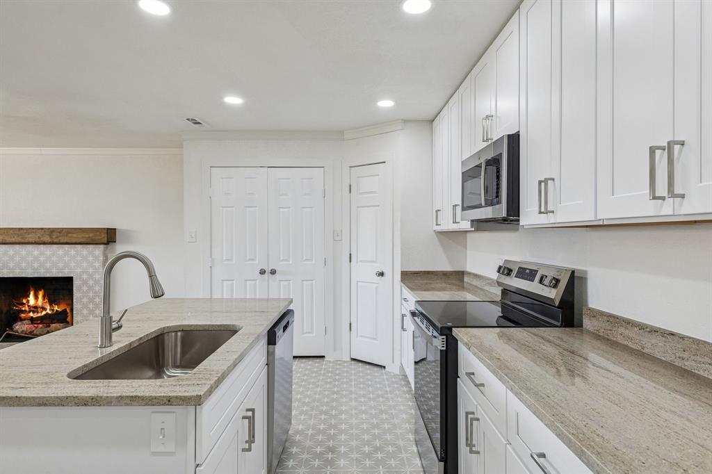 Cedar Crest Village 05 - Residential