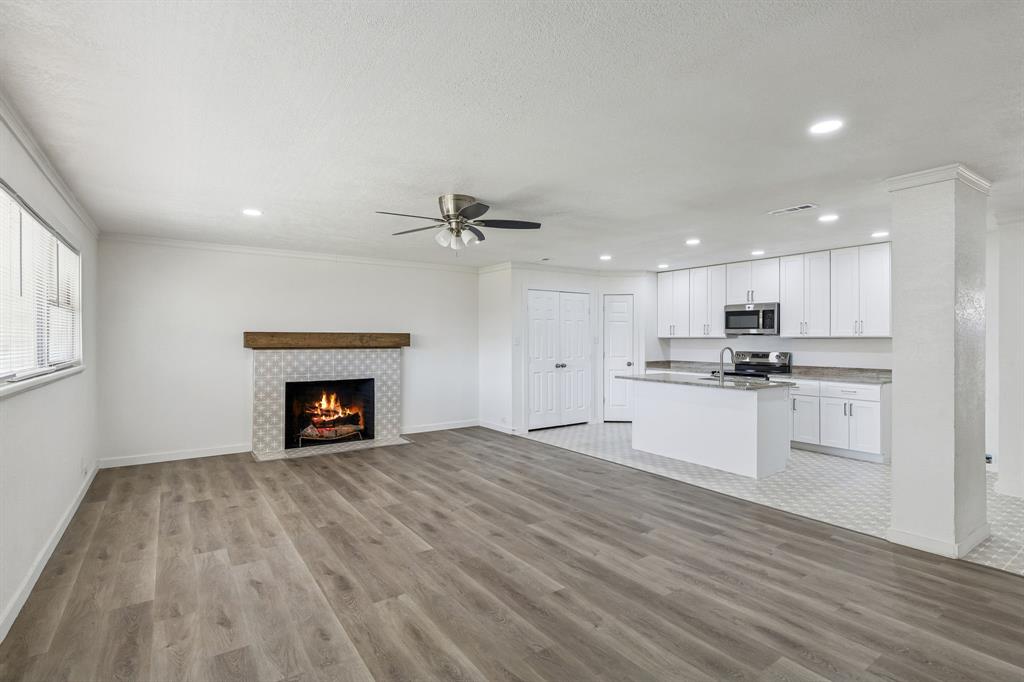 Cedar Crest Village 05 - Residential