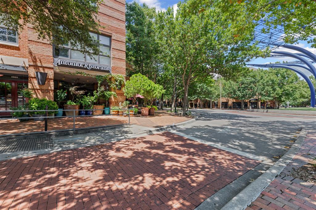 TOWNHOMES OF DISTRICT A PH 1-11 - Residential Lease