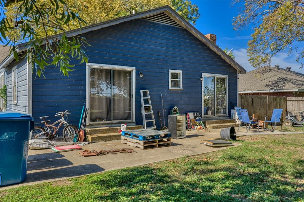 637 N 15th Street