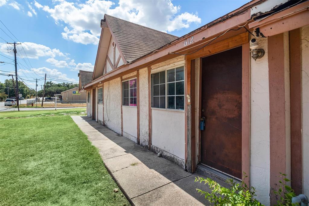 612 Meadow Park Drive