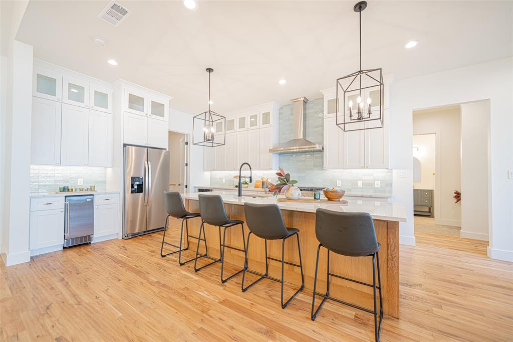 Paradise Shores - Residential