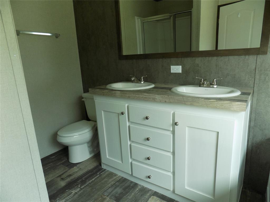 Oak Trail Shores Sec F - Residential