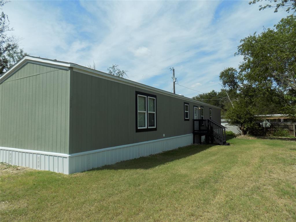 Oak Trail Shores Sec F - Residential