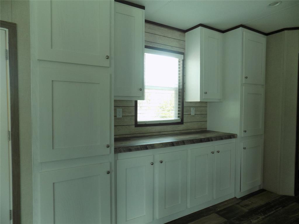 Oak Trail Shores Sec F - Residential