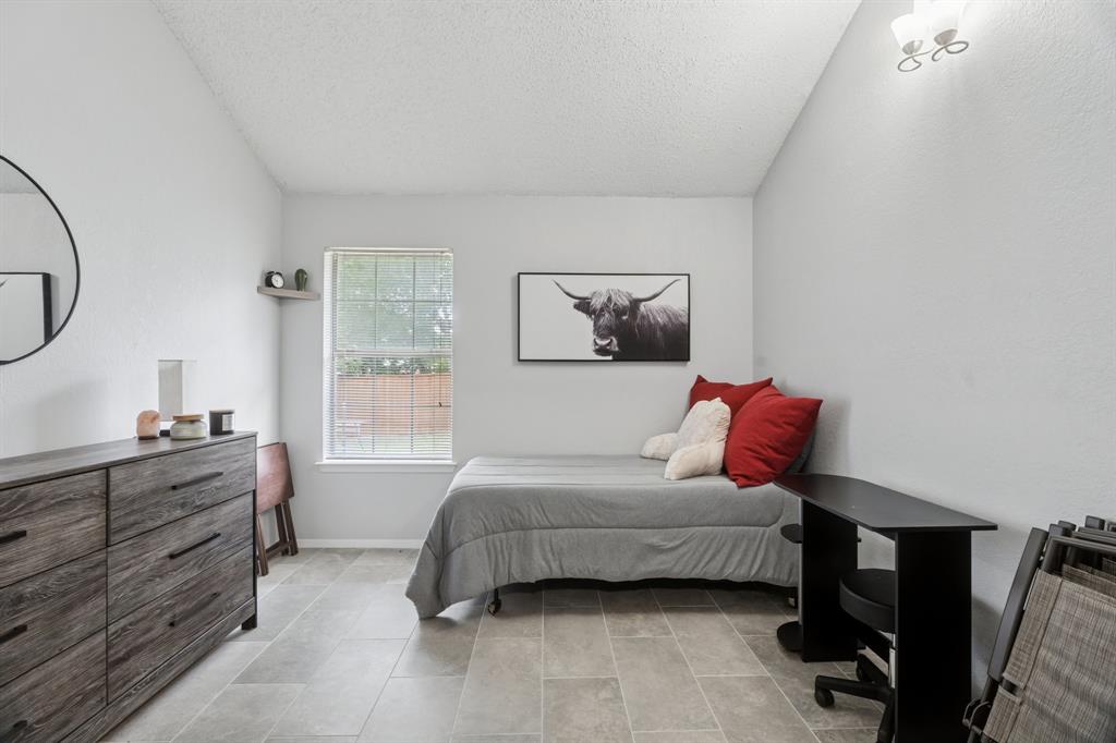 Preston Manor Ph II - Residential Lease