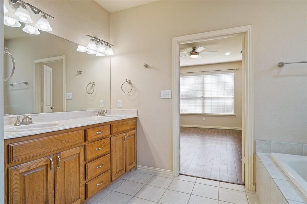 Lewisville Valley 4 Sec B Ph 1 - Residential Lease