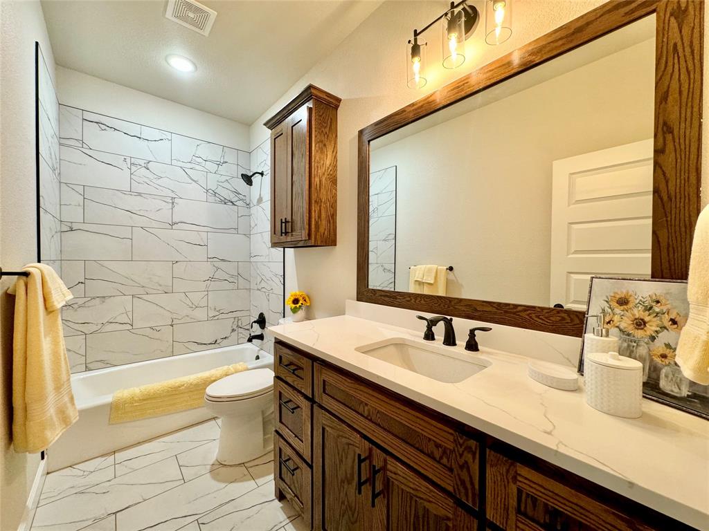 Holloway Farms - Residential