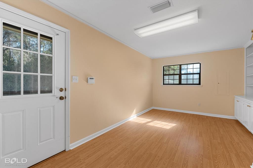 Shreveport, Louisiana 71129, United States, 4 Bedrooms Bedrooms, ,3 BathroomsBathrooms,Residential,Pending,20323