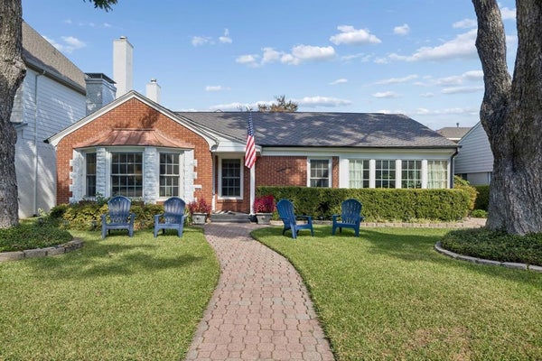 6567 ANITA ST, DALLAS, TX 75214 - Image e1835bfff15f3e2a32cec2b6936c1915/321084460