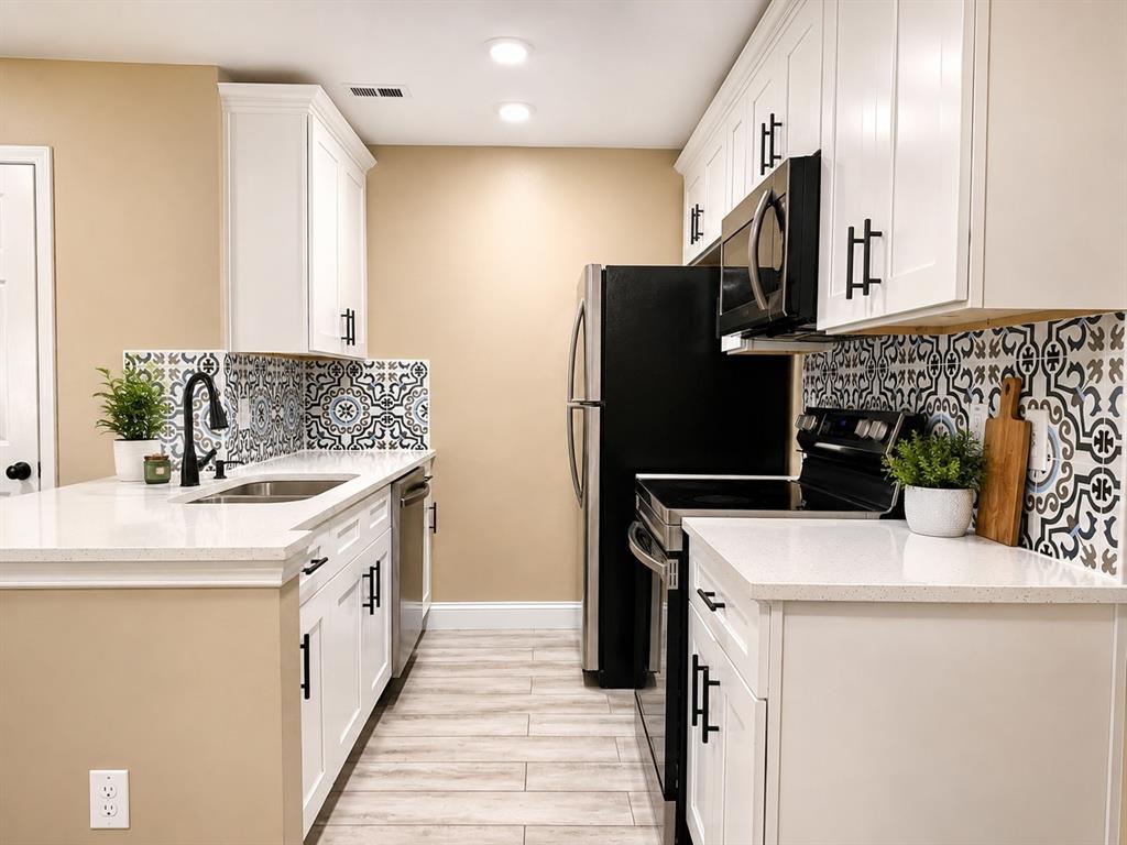 12802 Midway Road 2015