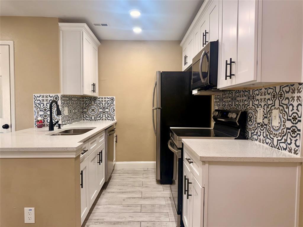 Las Colonitas Condo - Residential