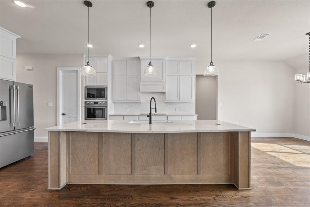 King Crossing Estates - Residential