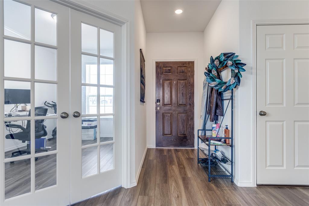 906 Cottontail Drive