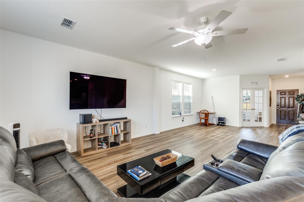 906 Cottontail Drive