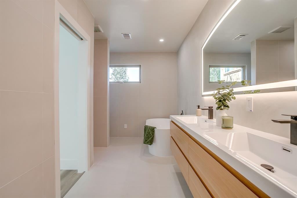 Oaks The Arlington - Residential