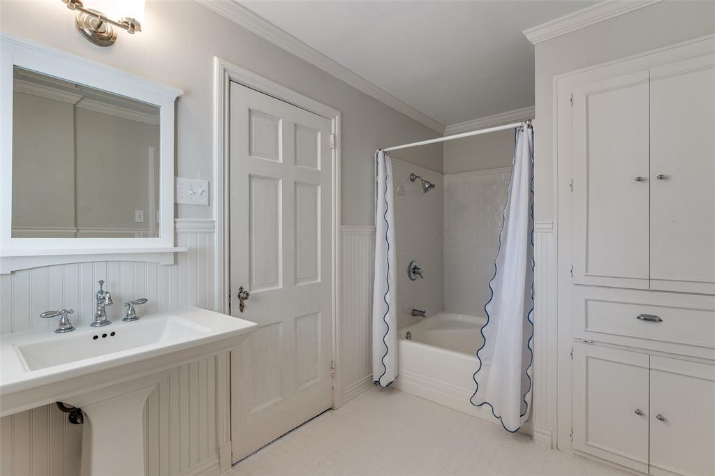 Highland Park - Residential Lease