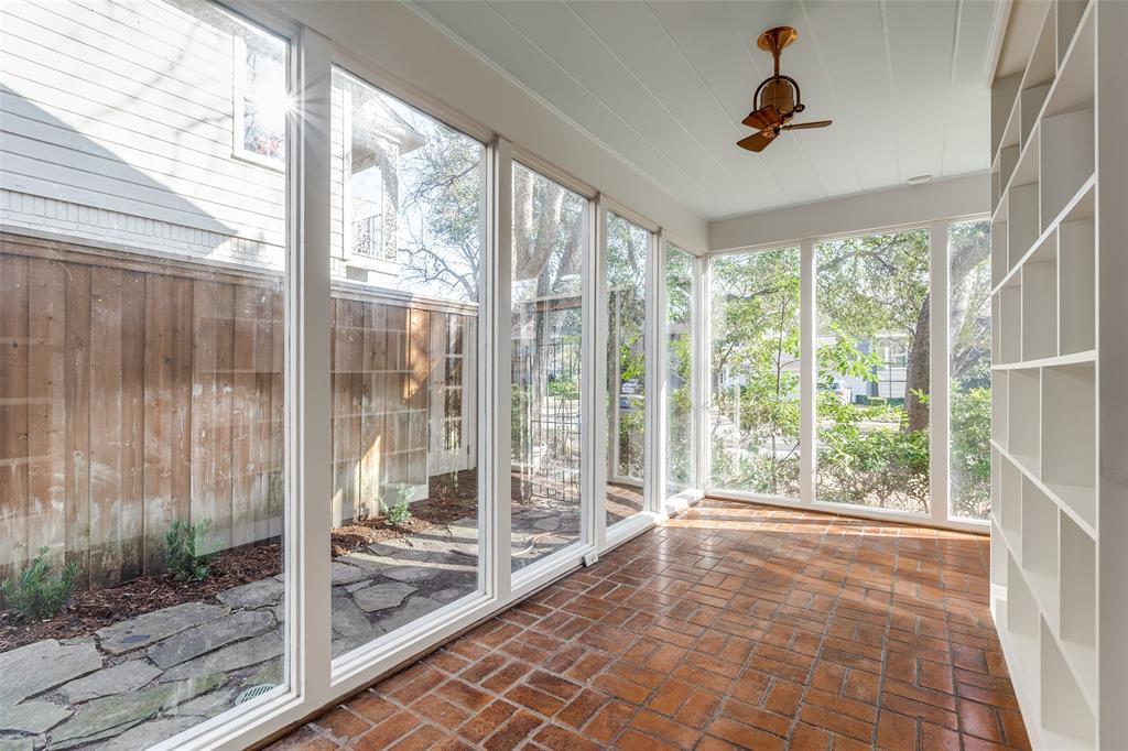 Highland Park - Residential Lease